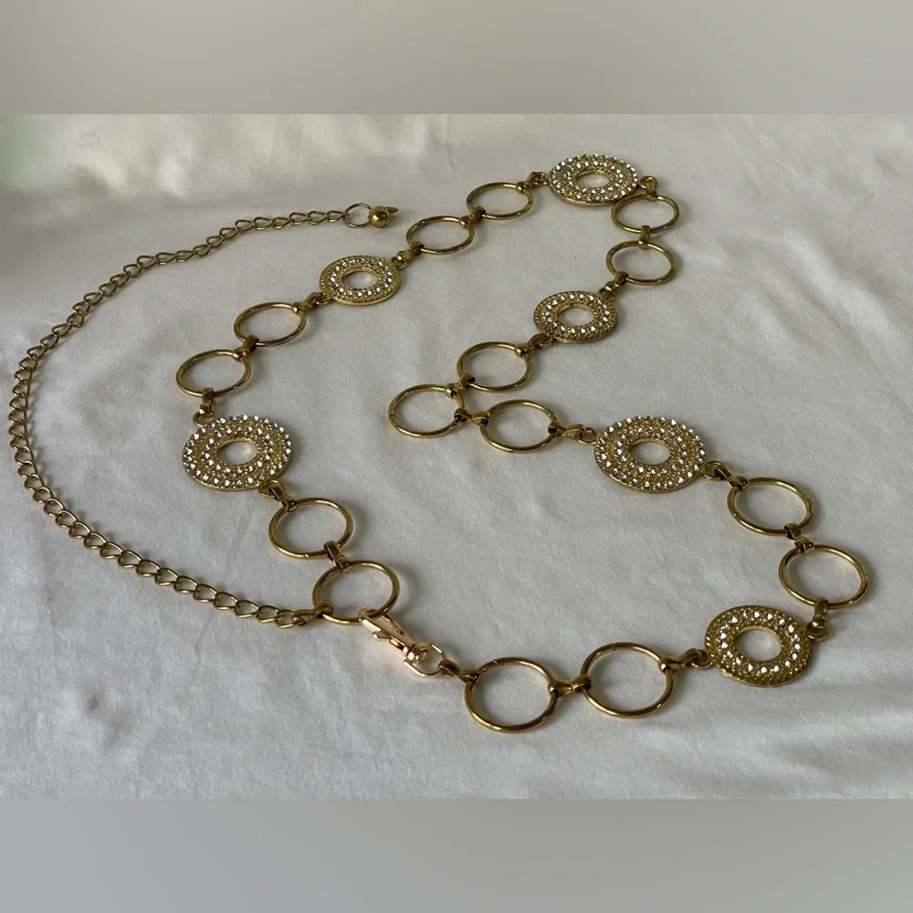 Amazing Vintage gold tone and rhinestone chain belt adjustable size